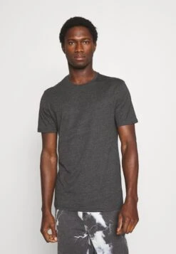 Pier One 3 Pack - T-Shirt Basic - Black/Mottled Dark Grey/Bordeaux -Mode Kleding Winkel fbb1fa11fda54722bafd9df33f46d342