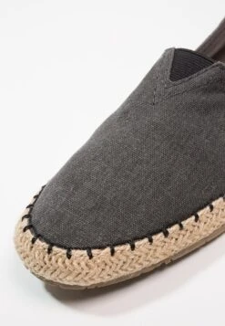 Pier One Espadrilles - Grey 11 Pier One Espadrilles - Grey -Mode Kleding Winkel fdc212f67f994b7abe0dd8404b71d104